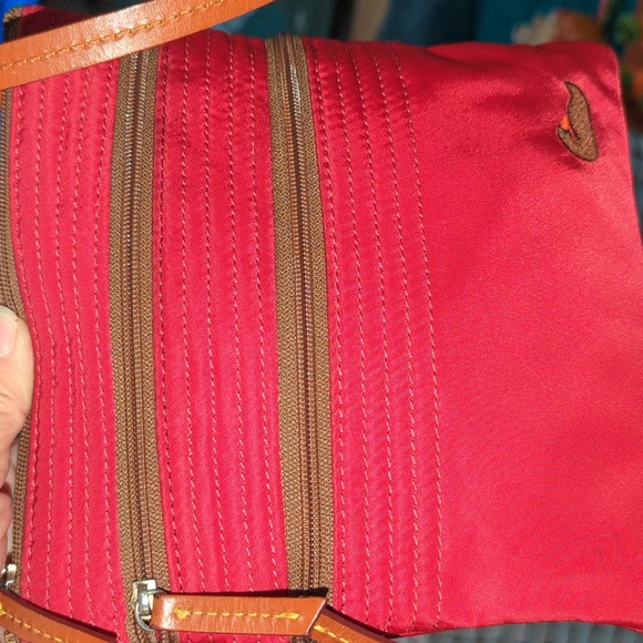 Dooney & Bourke red nylon crossbody - Picture 3 of 10